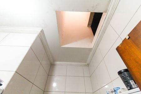 Casa de condomínio à venda com 72m², 2 quartos e 1 vagaBanheiro 2