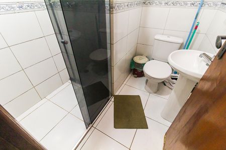 Casa de condomínio à venda com 72m², 2 quartos e 1 vagaBanheiro 2