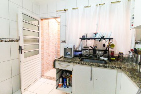 Casa de condomínio à venda com 72m², 2 quartos e 1 vagaCozinha