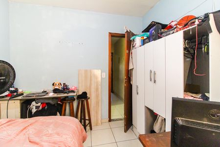 Casa de condomínio à venda com 72m², 2 quartos e 1 vagaQuarto 2