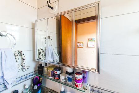 Casa de condomínio à venda com 72m², 2 quartos e 1 vagaBanheiro da Suíte