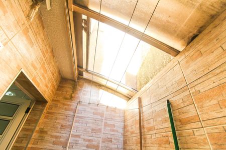 Casa de condomínio à venda com 72m², 2 quartos e 1 vagaÁrea de Serviço