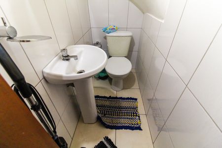 Casa de condomínio à venda com 72m², 2 quartos e 1 vagaLavabo