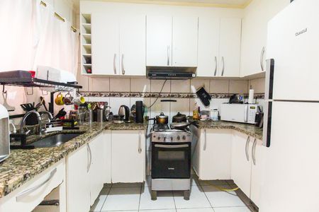 Casa de condomínio à venda com 72m², 2 quartos e 1 vagaCozinha