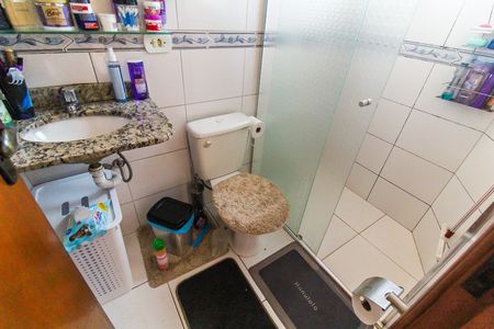 Casa de condomínio à venda com 72m², 2 quartos e 1 vagaBanheiro da Suíte