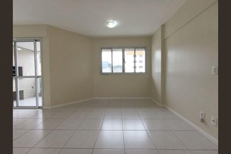 Apartamento para alugar com 80m², 2 quartos e 1 vaga