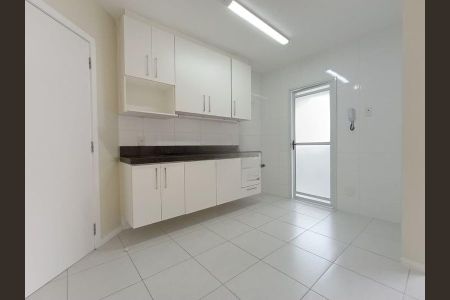 Apartamento para alugar com 80m², 2 quartos e 1 vaga