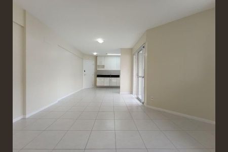 Apartamento para alugar com 80m², 2 quartos e 1 vaga