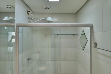 Apartamento para alugar com 72m², 2 quartos e 1 vaga Apartamento para alugar com 72m², 2 quartos e 1 vagaBanheiro