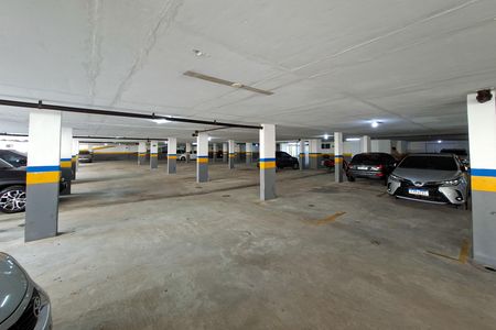 Apartamento para alugar com 72m², 2 quartos e 1 vaga Apartamento para alugar com 72m², 2 quartos e 1 vagaGaragem