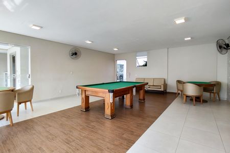 Apartamento para alugar com 72m², 2 quartos e 1 vaga Apartamento para alugar com 72m², 2 quartos e 1 vagaSala de Jogos