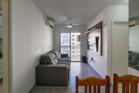 Apartamento para alugar com 72m², 2 quartos e 1 vaga Apartamento para alugar com 72m², 2 quartos e 1 vagaSala