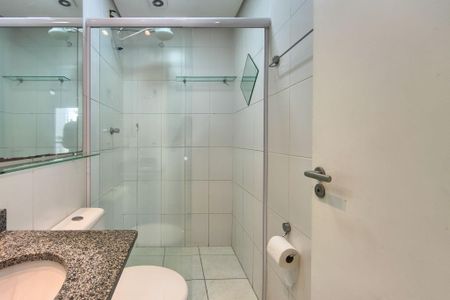 Apartamento para alugar com 72m², 2 quartos e 1 vaga Apartamento para alugar com 72m², 2 quartos e 1 vagaBanheiro