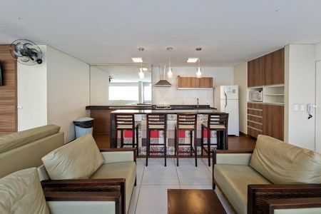 Apartamento para alugar com 72m², 2 quartos e 1 vaga Apartamento para alugar com 72m², 2 quartos e 1 vagaÁrea comum - Salão de festas
