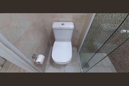 Apartamento à venda com 55m², 2 quartos e 1 vaga Apartamento à venda com 55m², 2 quartos e 1 vagaBanheiro