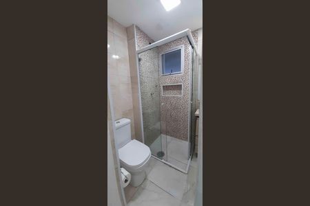 Apartamento à venda com 55m², 2 quartos e 1 vaga Apartamento à venda com 55m², 2 quartos e 1 vagaBanheiro