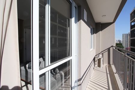 Apartamento para alugar com 30m², 1 quarto e sem vaga Apartamento para alugar com 30m², 1 quarto e sem vagaVaranda