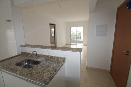 Cozinha de apartamento para alugar com 2 quartos, 53m² em Jardim Satélite, São José dos Campos