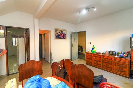 Casa para alugar com 137m², 3 quartos e 2 vagas