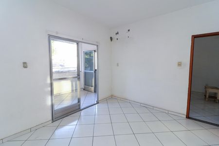 Casa para alugar com 137m², 3 quartos e 2 vagas