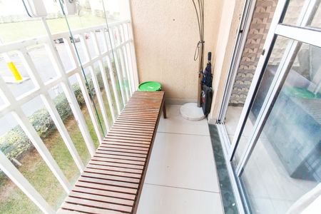 Sacada  de apartamento para alugar com 2 quartos, 54m² em Jardim Sao Miguel, Ferraz de Vasconcelos