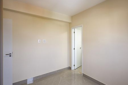 Apartamento para alugar com 76m², 2 quartos e 2 vagas Apartamento para alugar com 76m², 2 quartos e 2 vagasSuíte