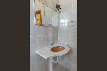 Casa à venda com 4 quartos, 360m² em Planalto, Belo Horizonte
