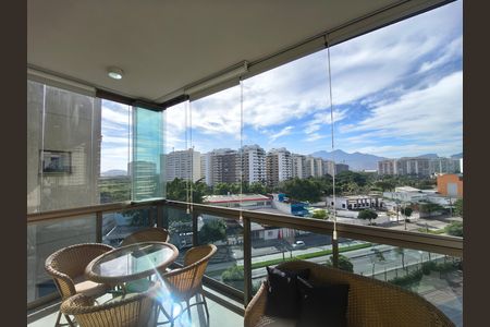 Apartamento para alugar com 83m², 2 quartos e 1 vaga