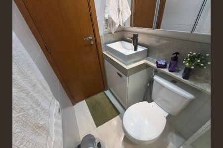 Apartamento para alugar com 83m², 2 quartos e 1 vaga