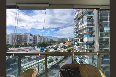 Apartamento para alugar com 83m², 2 quartos e 1 vaga