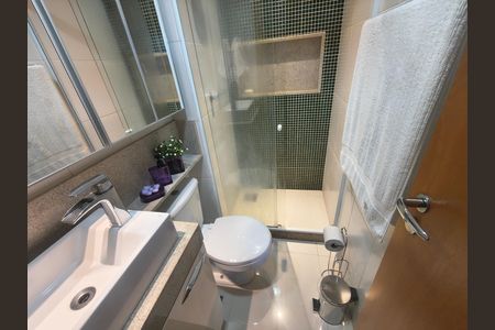 Apartamento para alugar com 83m², 2 quartos e 1 vaga