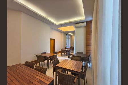 Apartamento para alugar com 83m², 2 quartos e 1 vaga