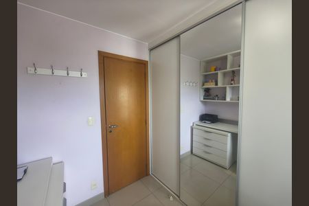Apartamento para alugar com 83m², 2 quartos e 1 vaga