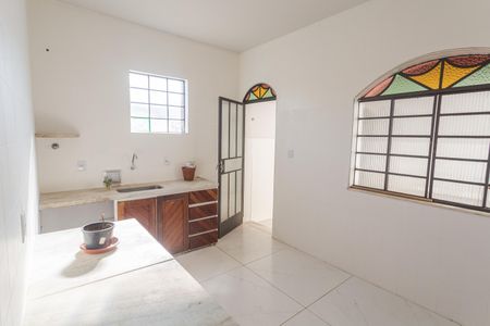 Casa para alugar com 200m², 3 quartos e 1 vaga Casa para alugar com 200m², 3 quartos e 1 vagaCozinha