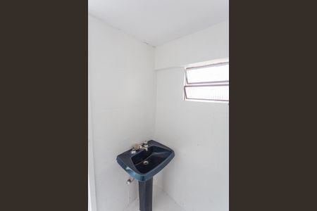 Casa para alugar com 200m², 3 quartos e 1 vaga Casa para alugar com 200m², 3 quartos e 1 vagaBanheiro de serviço