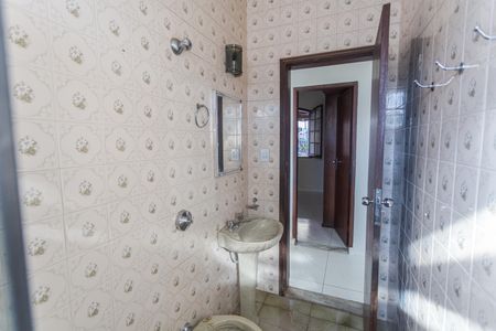 Casa para alugar com 200m², 3 quartos e 1 vaga Casa para alugar com 200m², 3 quartos e 1 vagaBanheiro Social