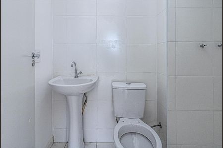 Apartamento para alugar com 36m², 2 quartos e sem vaga Apartamento para alugar com 36m², 2 quartos e sem vagabanheiro social_1