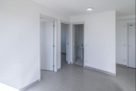 Apartamento para alugar com 36m², 2 quartos e sem vaga Apartamento para alugar com 36m², 2 quartos e sem vagasala_3