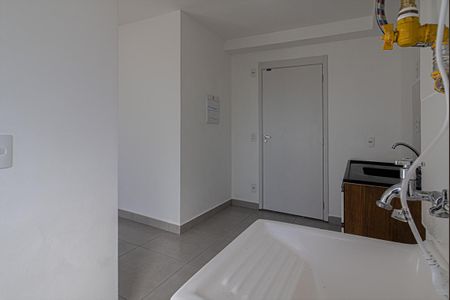 Apartamento para alugar com 36m², 2 quartos e sem vaga Apartamento para alugar com 36m², 2 quartos e sem vagacozinha e área de serviço compartilhadas_4