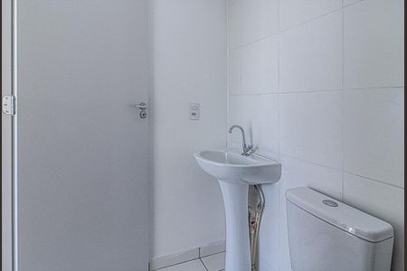 Apartamento para alugar com 36m², 2 quartos e sem vaga Apartamento para alugar com 36m², 2 quartos e sem vagabanheiro social_4