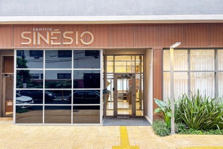 fachada do predio de apartamento para alugar com 1 quarto, 37m² em Vila Anglo Brasileira, São Paulo