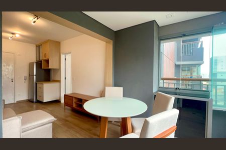 Varanda de apartamento para alugar com 1 quarto, 37m² em Vila Anglo Brasileira, São Paulo