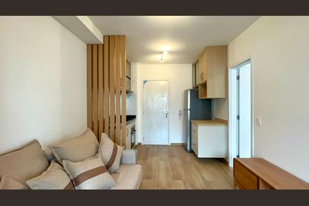Sala de apartamento para alugar com 1 quarto, 37m² em Vila Anglo Brasileira, São Paulo