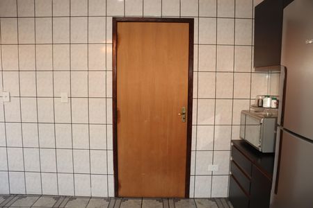Casa para alugar com 2 quartos, 250m² em Jardim Sao Francisco, Embu das Artes