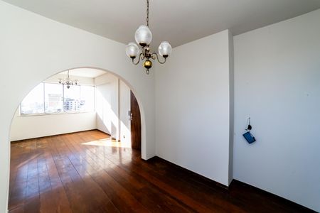 Sala de apartamento à venda com 3 quartos, 130m² em Cidade Nova, Belo Horizonte