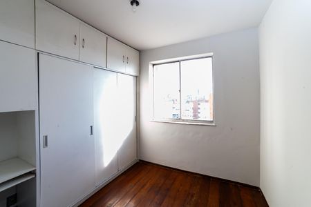 Apartamento à venda com 130m², 3 quartos e 1 vaga Apartamento à venda com 130m², 3 quartos e 1 vagaQuarto 2