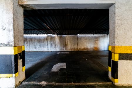 Apartamento à venda com 130m², 3 quartos e 1 vaga Apartamento à venda com 130m², 3 quartos e 1 vagaGaragem