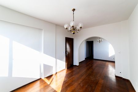 Sala de apartamento à venda com 3 quartos, 130m² em Cidade Nova, Belo Horizonte