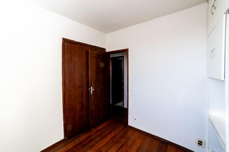 Apartamento à venda com 130m², 3 quartos e 1 vaga Apartamento à venda com 130m², 3 quartos e 1 vagaQuarto 2