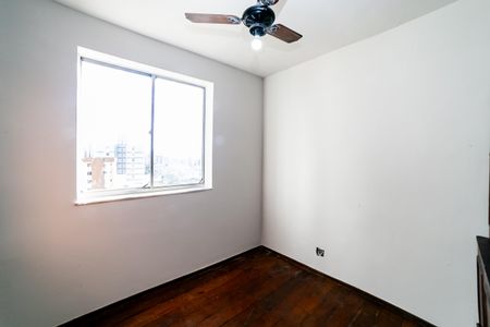 Apartamento à venda com 130m², 3 quartos e 1 vaga Apartamento à venda com 130m², 3 quartos e 1 vagaQuarto 1
